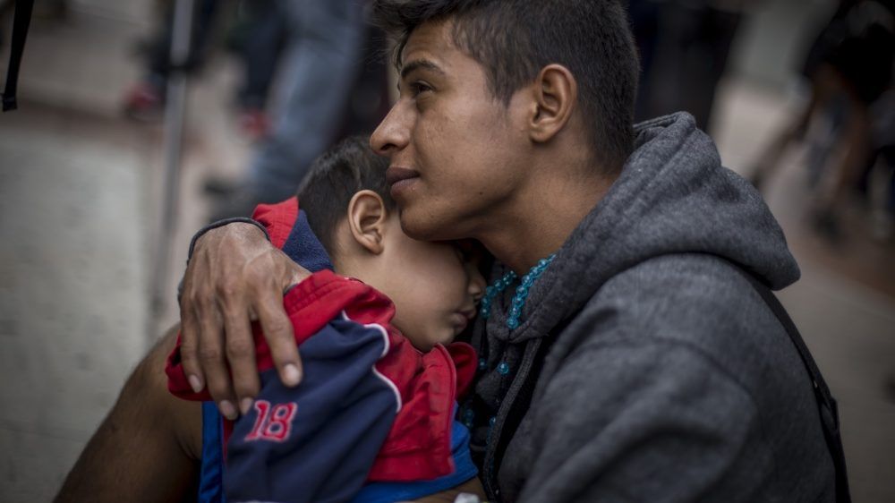 Busca Casa Blanca lugares para albergar a niños migrantes