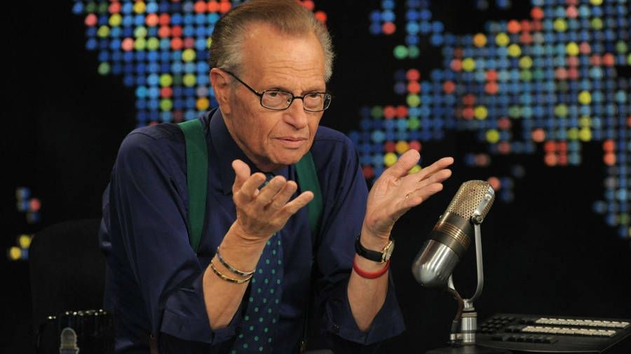 Muere Larry King tras complicaciones por COVID