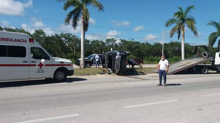 Sufre accidente carretero Víctor Mas Tah  alcalde de Tulum