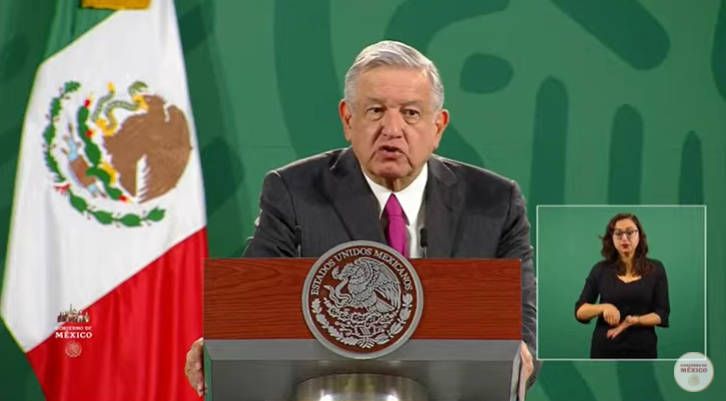 AMLO en desacuerdo con regulación de redes