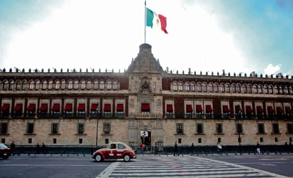 SHCP crea oficina del gobernador de Palacio Nacional