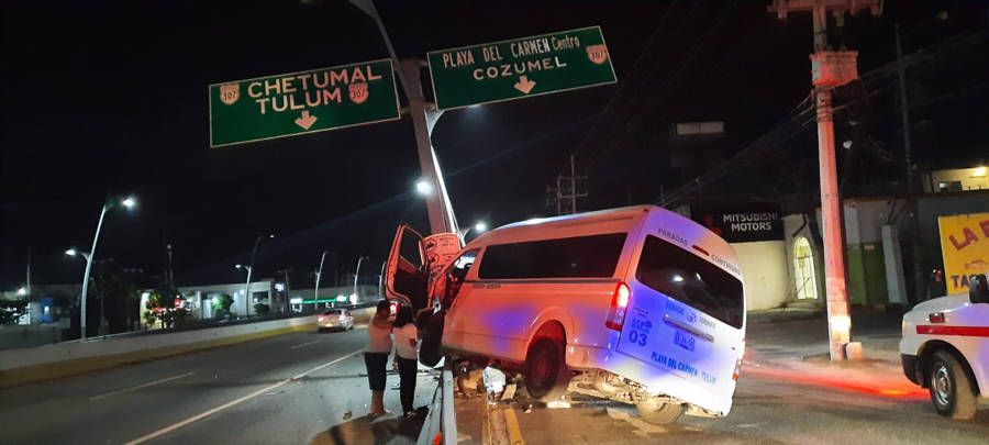 Queda prensado en accidente operador de colectivo