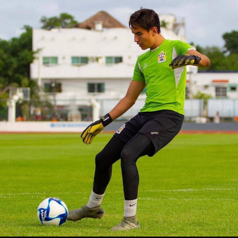 Agradecido Hugo Reséndiz de defender el arco de Inter Playa del Carmen