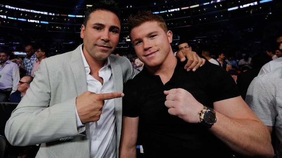 Óscar de la Hoya seguro de retar a Canelo Álvarez