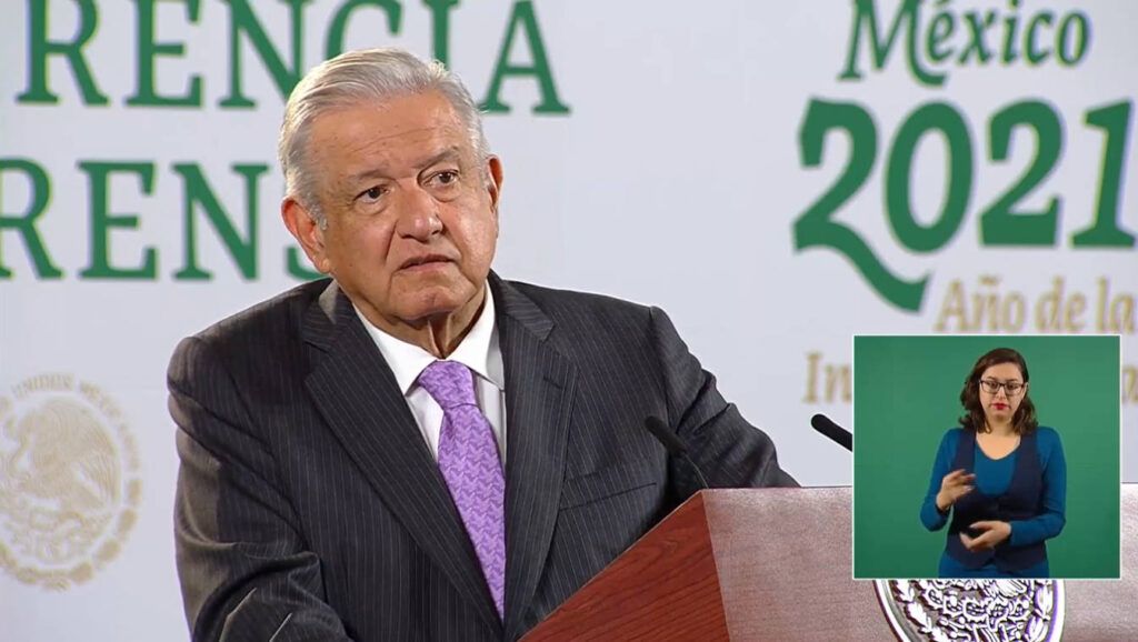 Casi todos los países tienen escuelas abiertas: AMLO