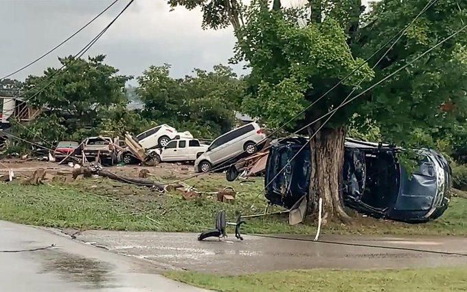 Inundaciones en EEUU deja muertos y desaparecidos