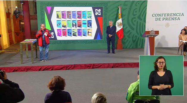 Presenta gobierno colección de libros "21 para el 21" como fomento a la lectura