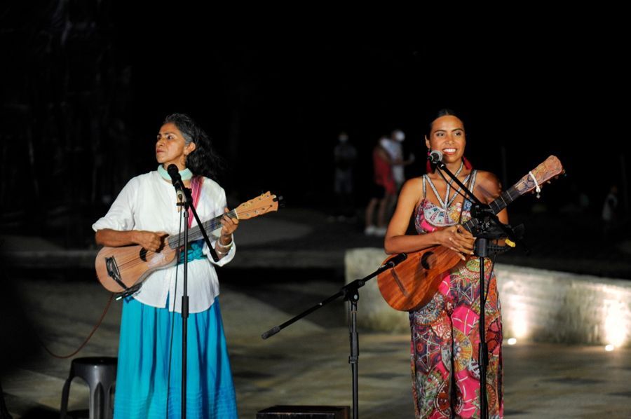 Suena La Bamba por Playa desde el corazón de Playa del Carmen