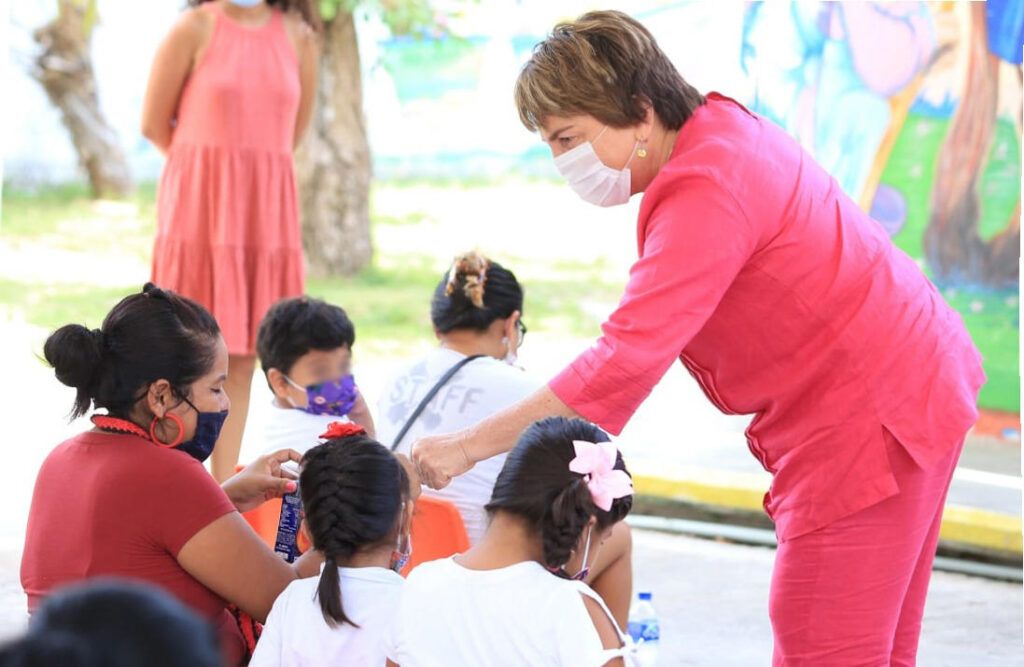 Padres de familia reconocen al Gobierno de Solidaridad por apoyo a la educación