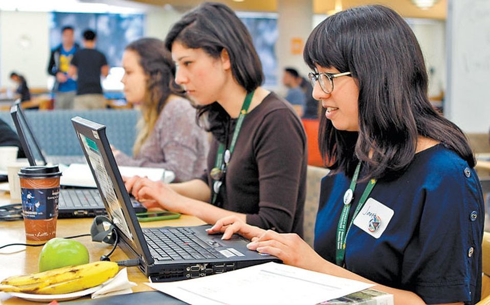 Crecen en 2021 empleos asociados a mujeres: IMSS