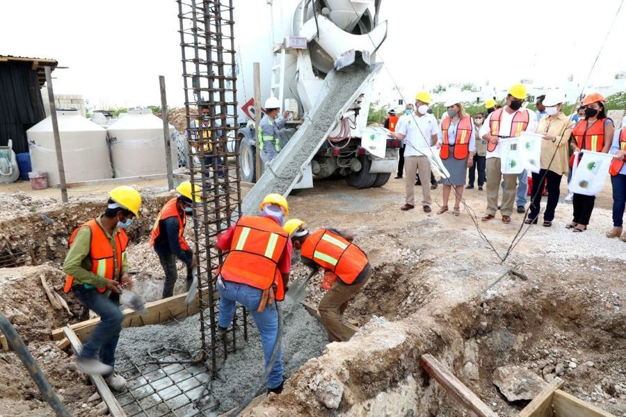 Dos nuevas escuelas para Villas del Sol