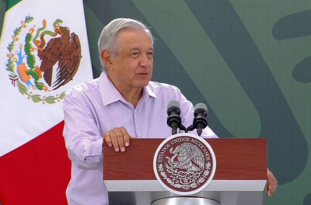 No quiero excusas por desabasto de medicamentos: AMLO