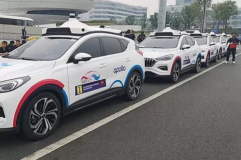 En China comienzan a operar taxis sin conductor