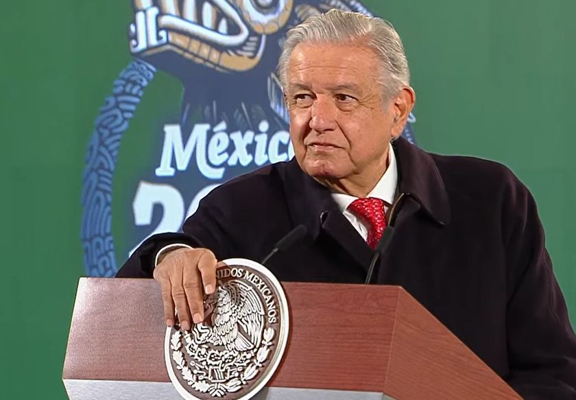 Transita México por un proceso de cambio de mentalidad: AMLO