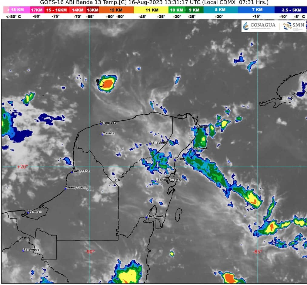 Se aproxima onda tropical N° 23 a la Península de Yucatán