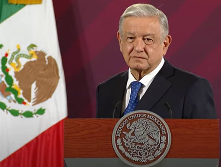 Manipulados, quienes se oponen a los Libros de Texto Gratuitos: AMLO