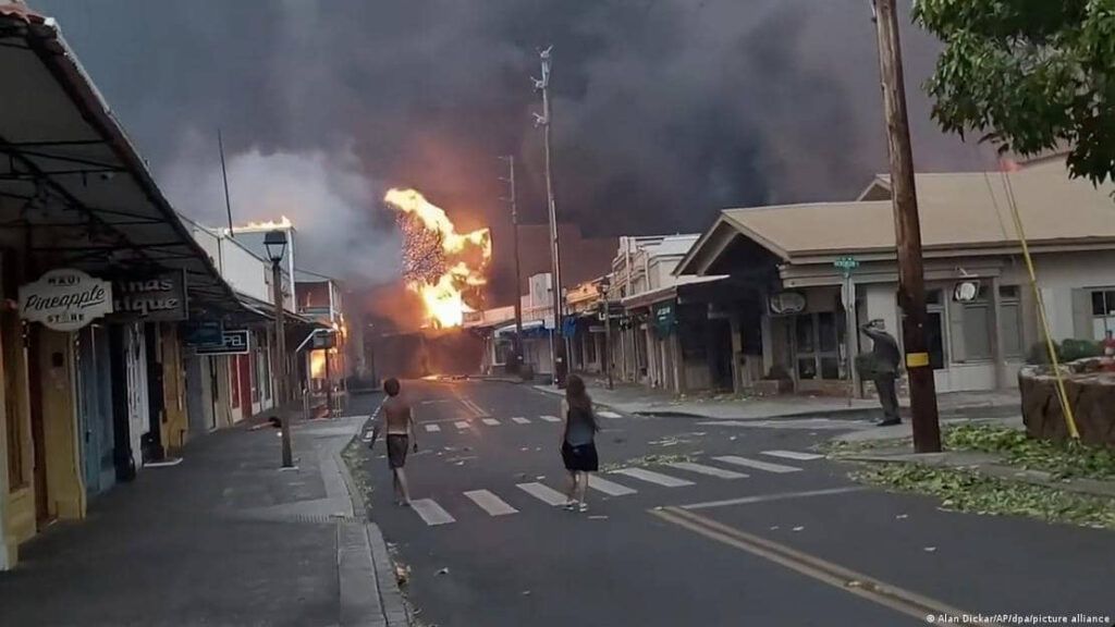 Al menos 55 muertos por incendios en Hawaii