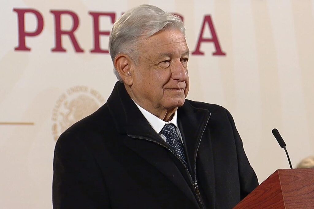 Nada impide que Mariana Rodríguez busque alcaldía: AMLO