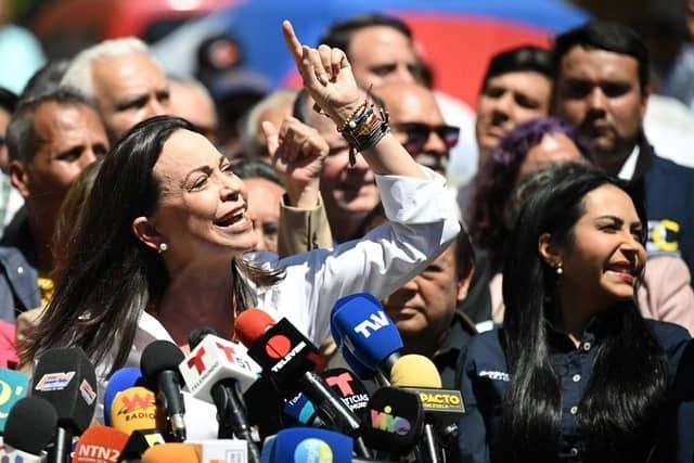 Reimpone EU sanciones a Venezuela tras inhabilitación de Corina Machado