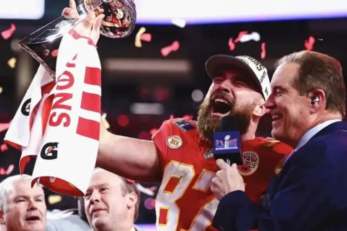 Travis Kelce envía emotivo mensaje a México tras victoria de los Chiefs